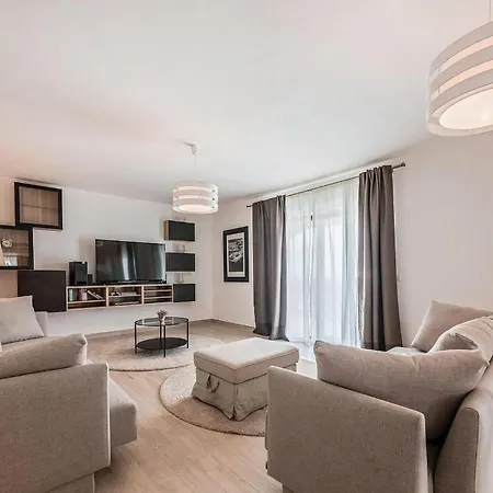 Gambin Holiday home Kastelir