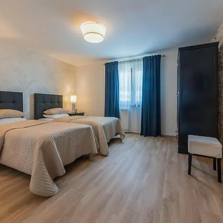 Holiday home Gambin Kastelir