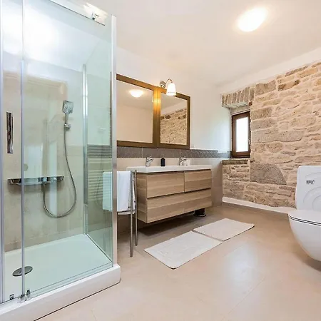 Gambin Tatil Evi *